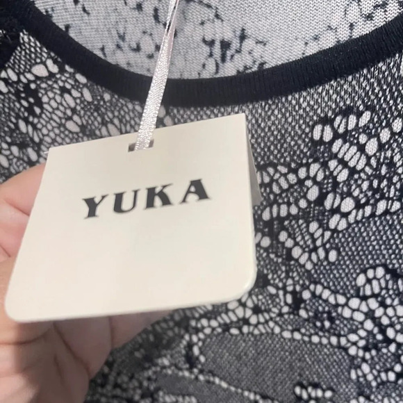 NWT Yuka Paris Luxury Sleeveless sweater dress w/ chain mail T2 - Medium - Picture 4 of 10